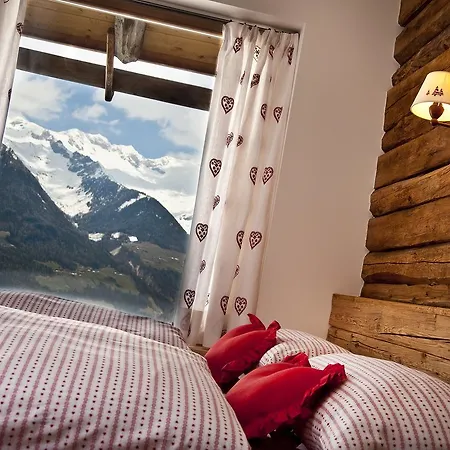 Chalet Mountain Obertreyen